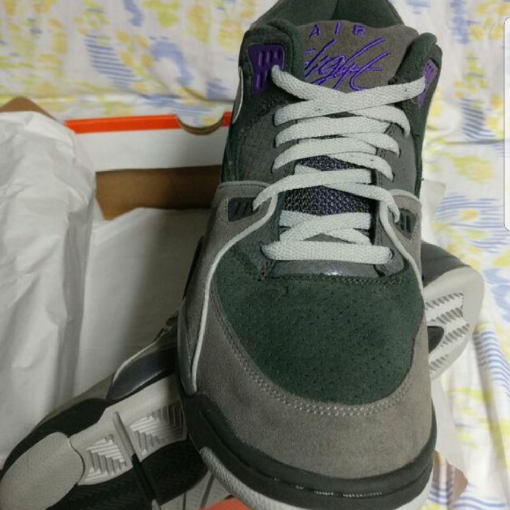 Nike Flight 89